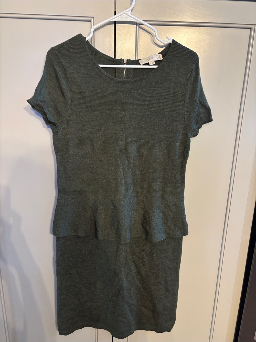 LOFT Short Sleeve Peplum Knit Dress in Dark Green Wool size M